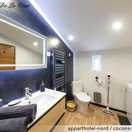 Le Cocon De La Cour Apartment Valenciennes Exterior photo
